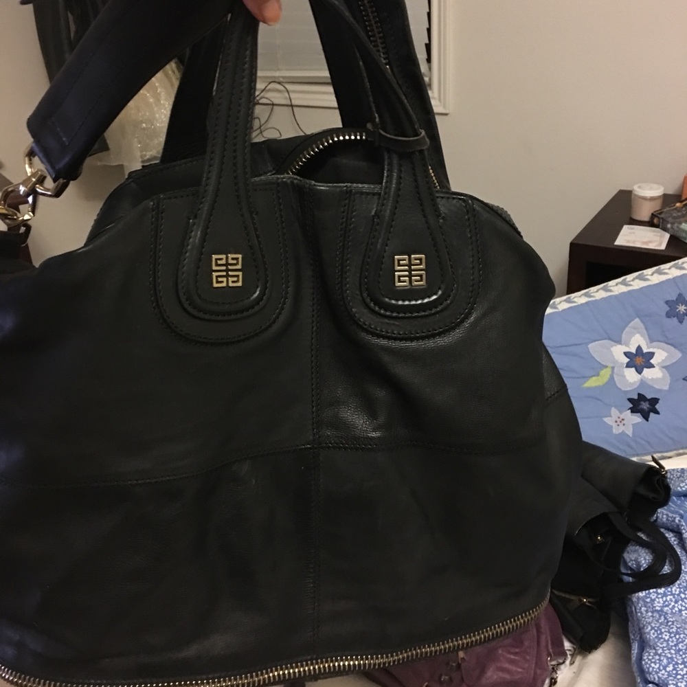 Givenchy nightingale smooth black  large -